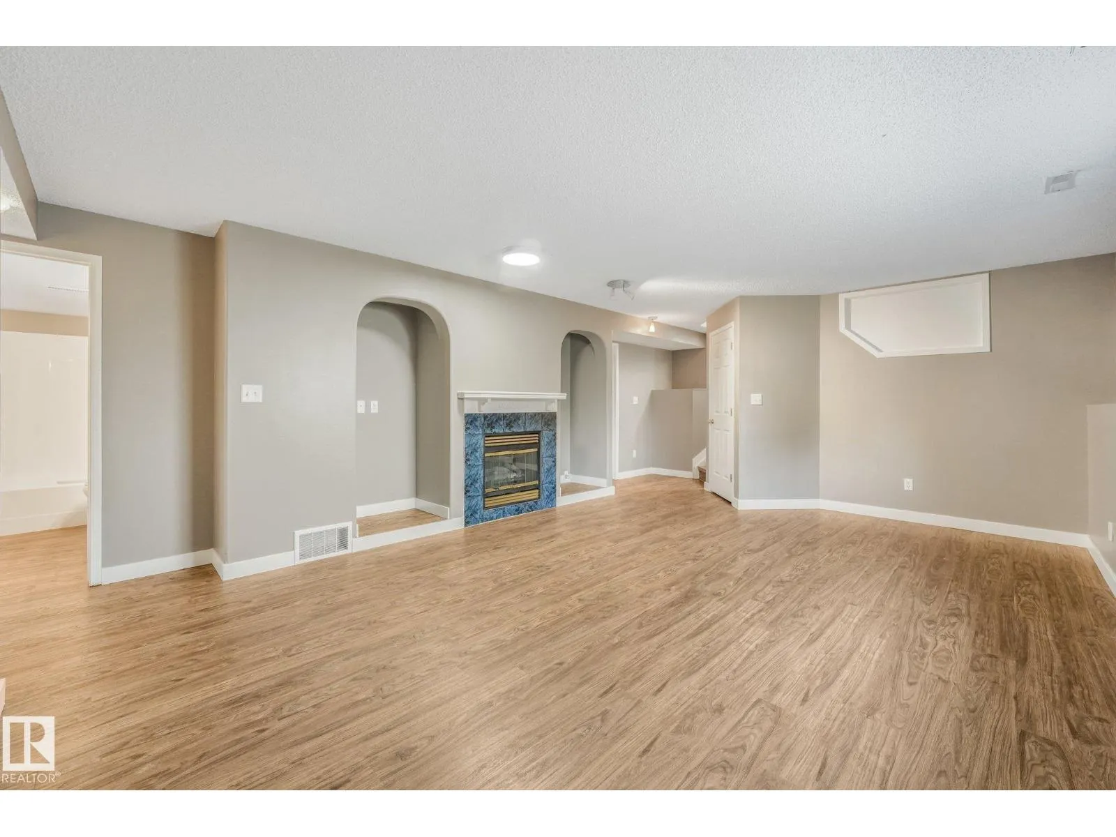 9964 178 AV NW NW