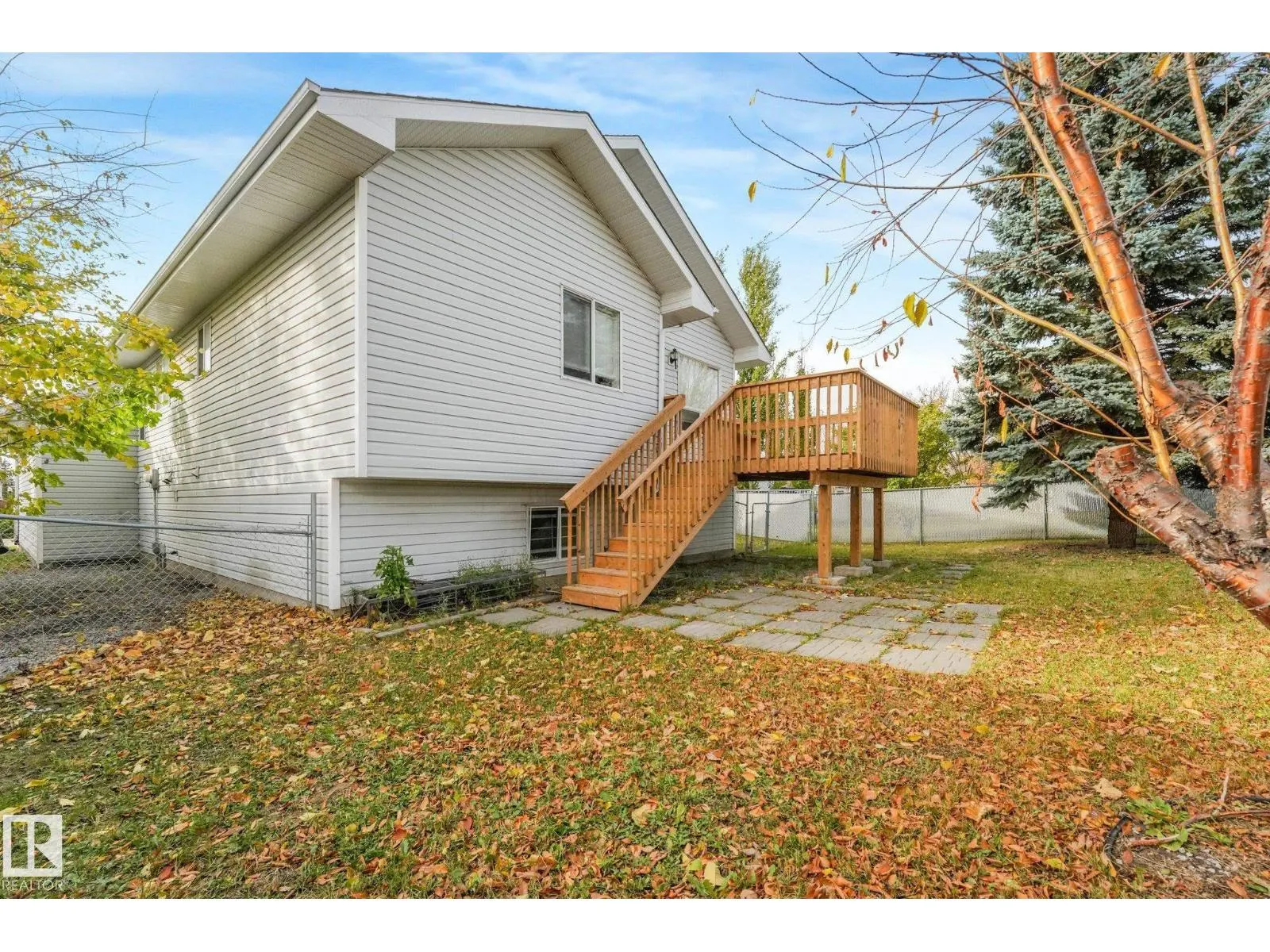 9964 178 AV NW NW