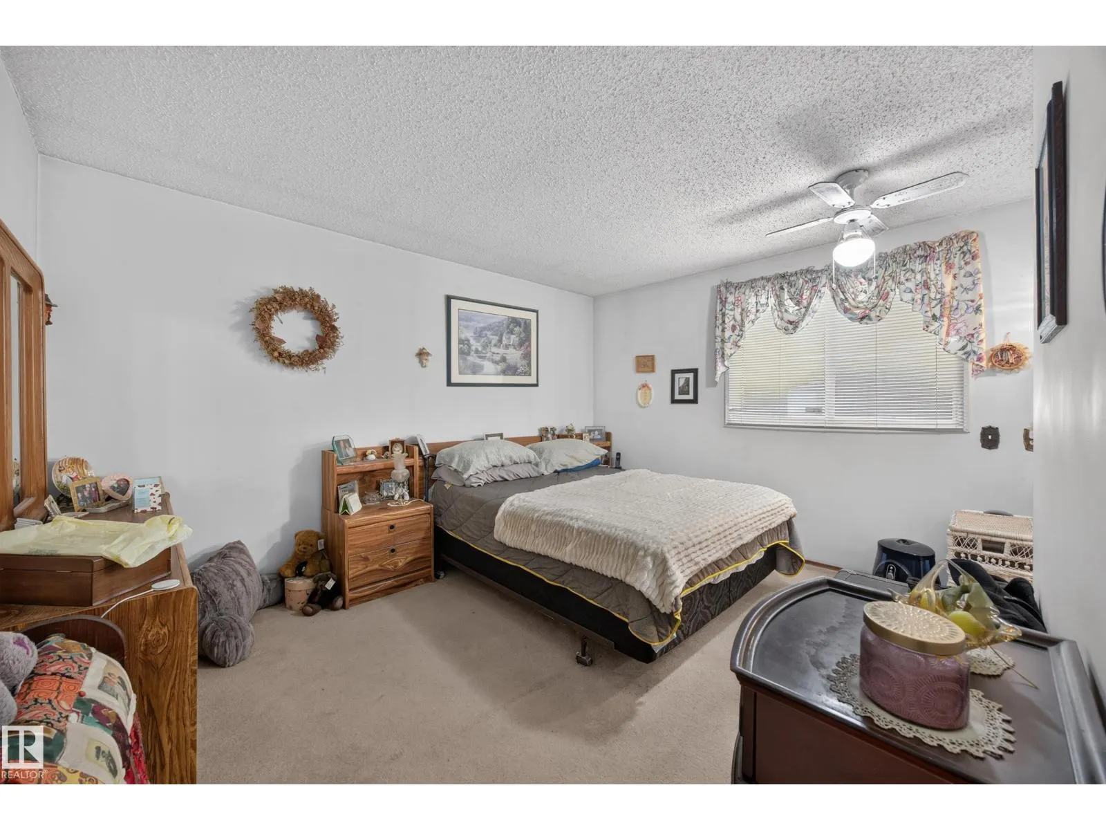 3023 130 AV NW