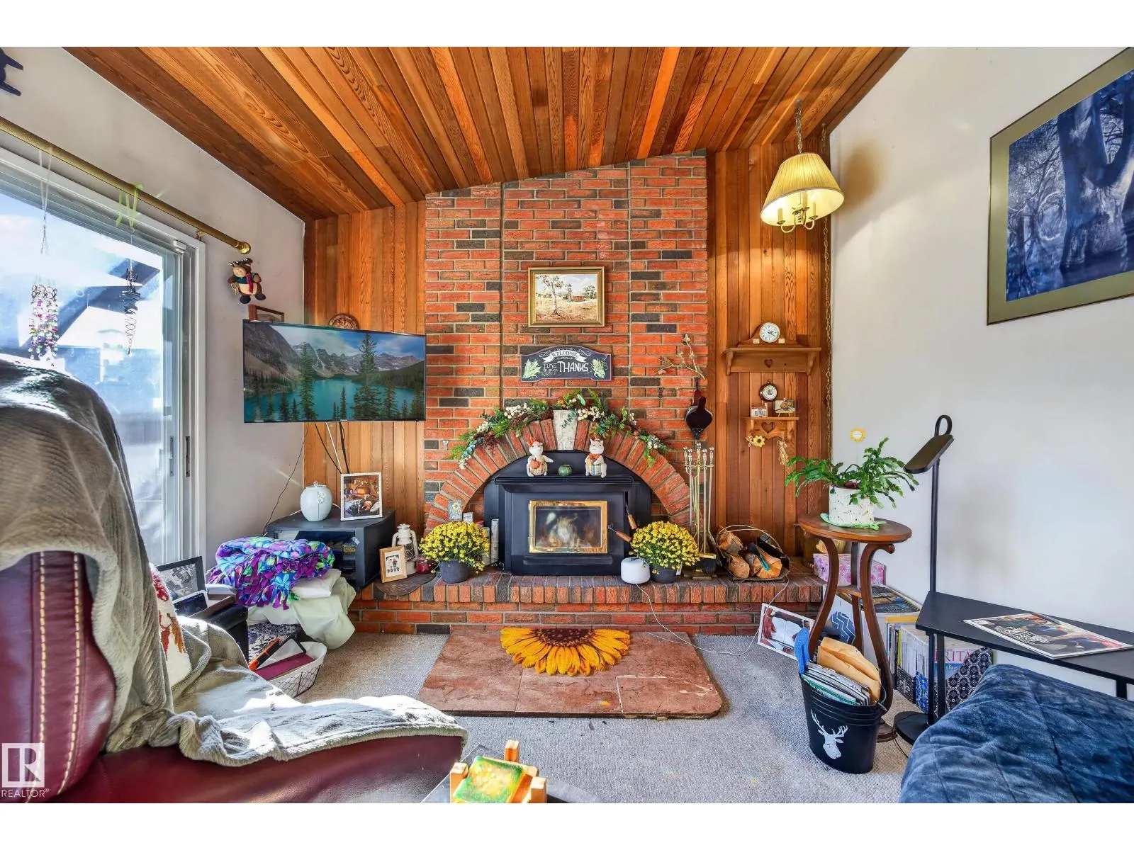 3023 130 AV NW