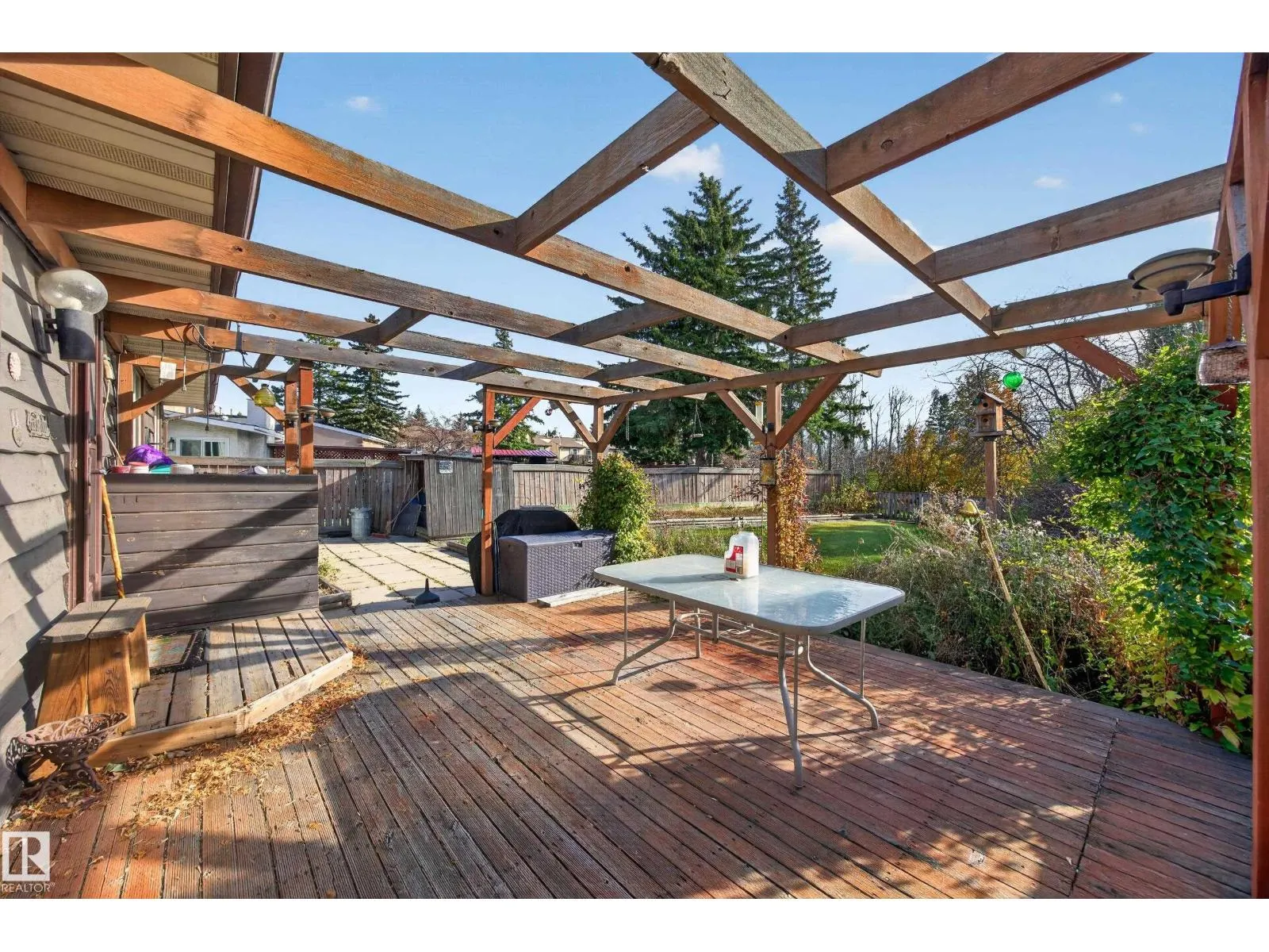 3023 130 AV NW