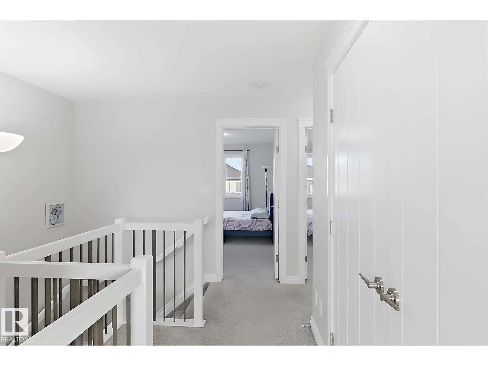 8017 223 ST NW NW