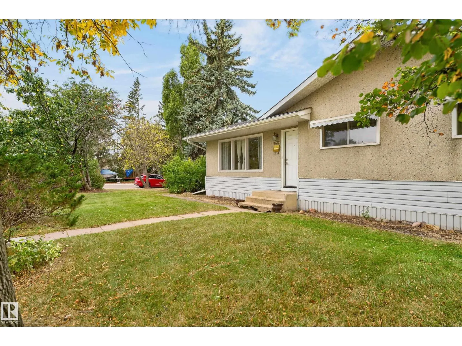 10508 60A AV NW
