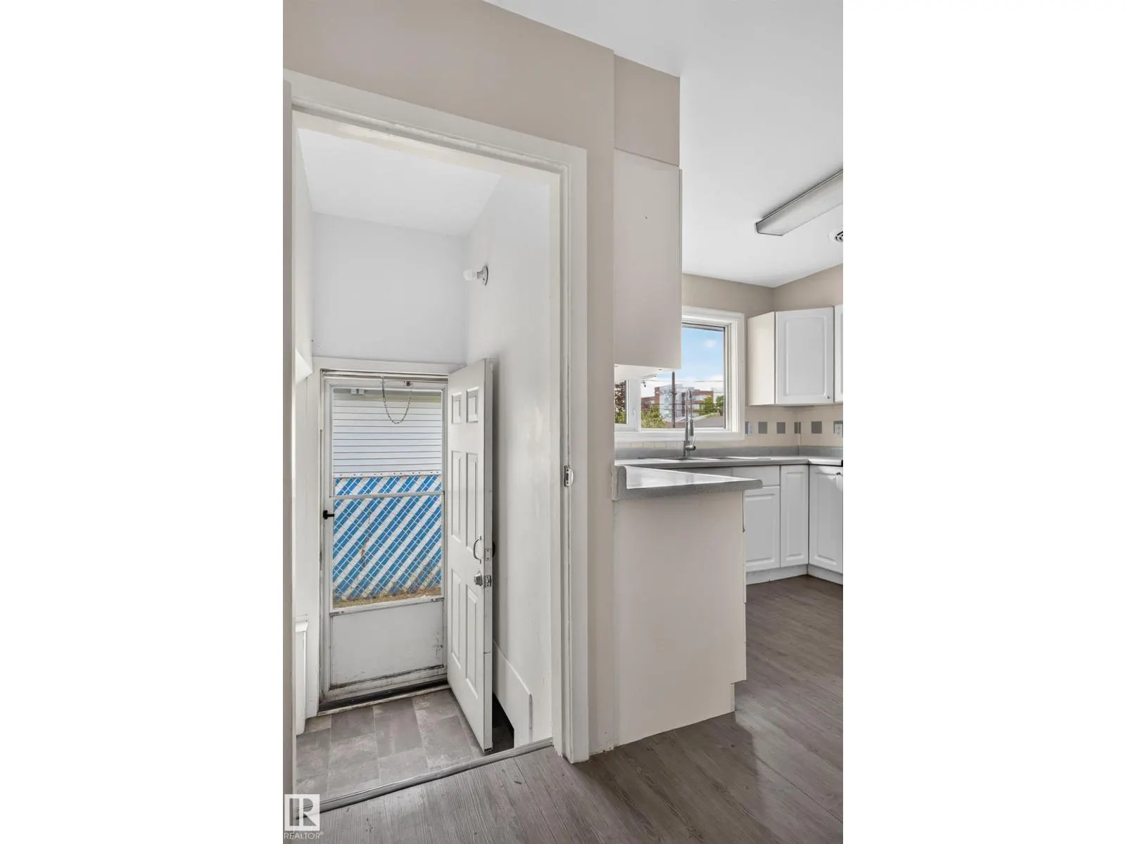 10508 60A AV NW