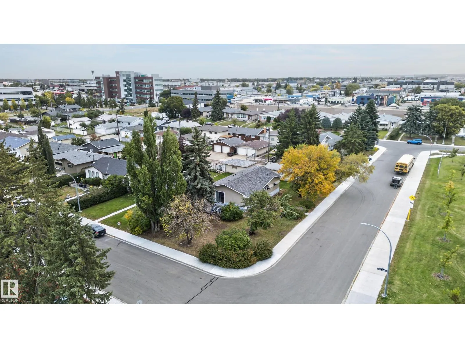 10508 60A AV NW