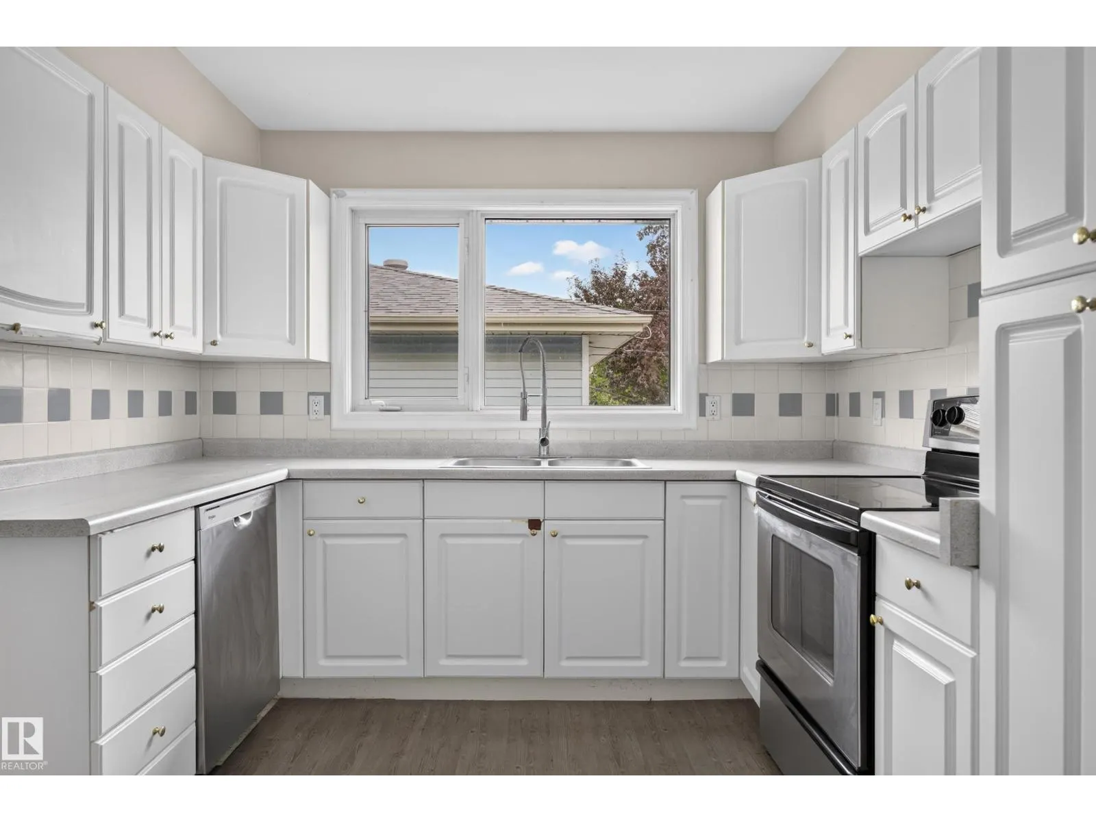 10508 60A AV NW
