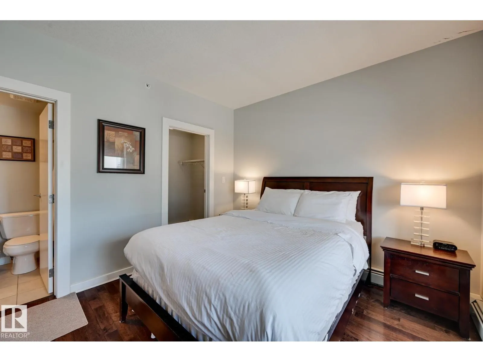 #802 10152 104 ST NW