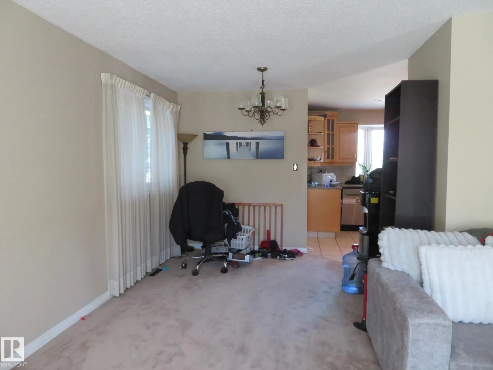 10720 57 AV NW