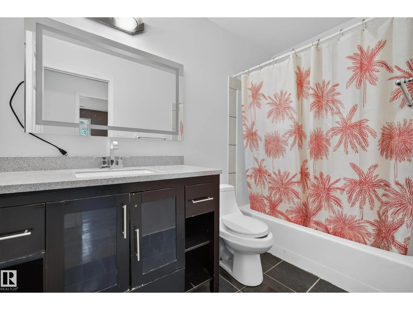 5024 50 AV
