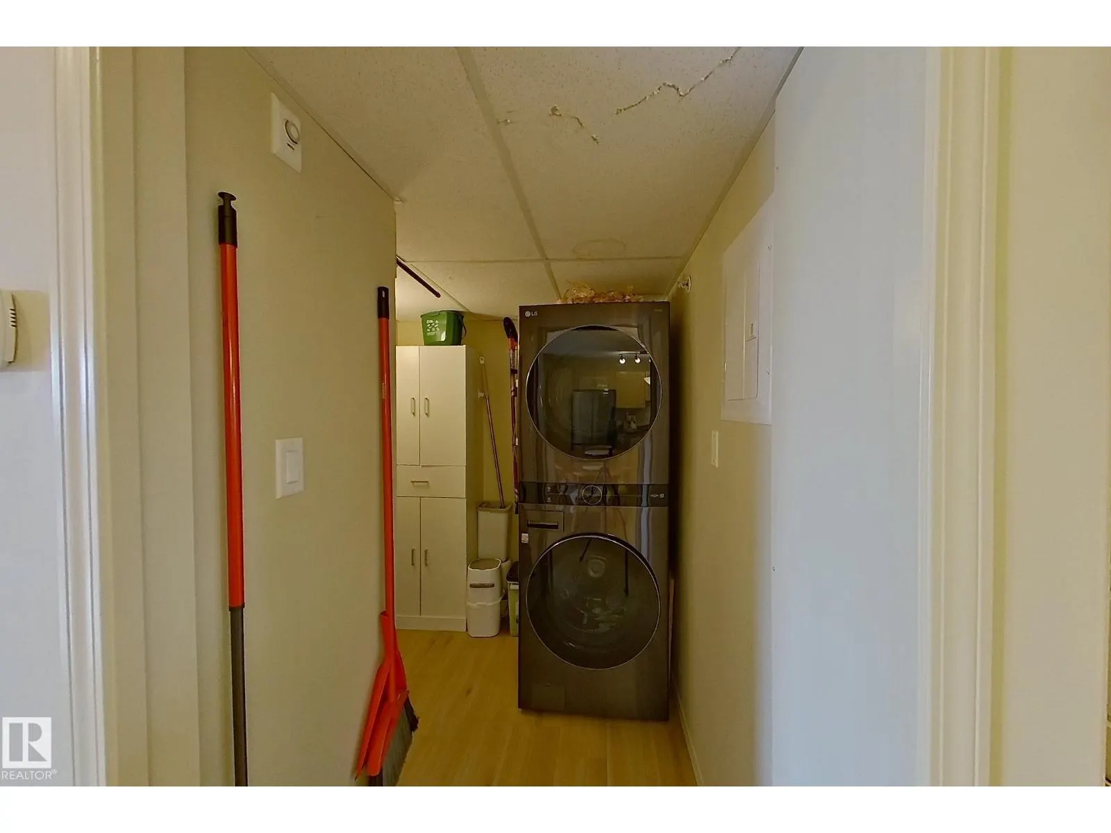 #328 16035 132 ST NW