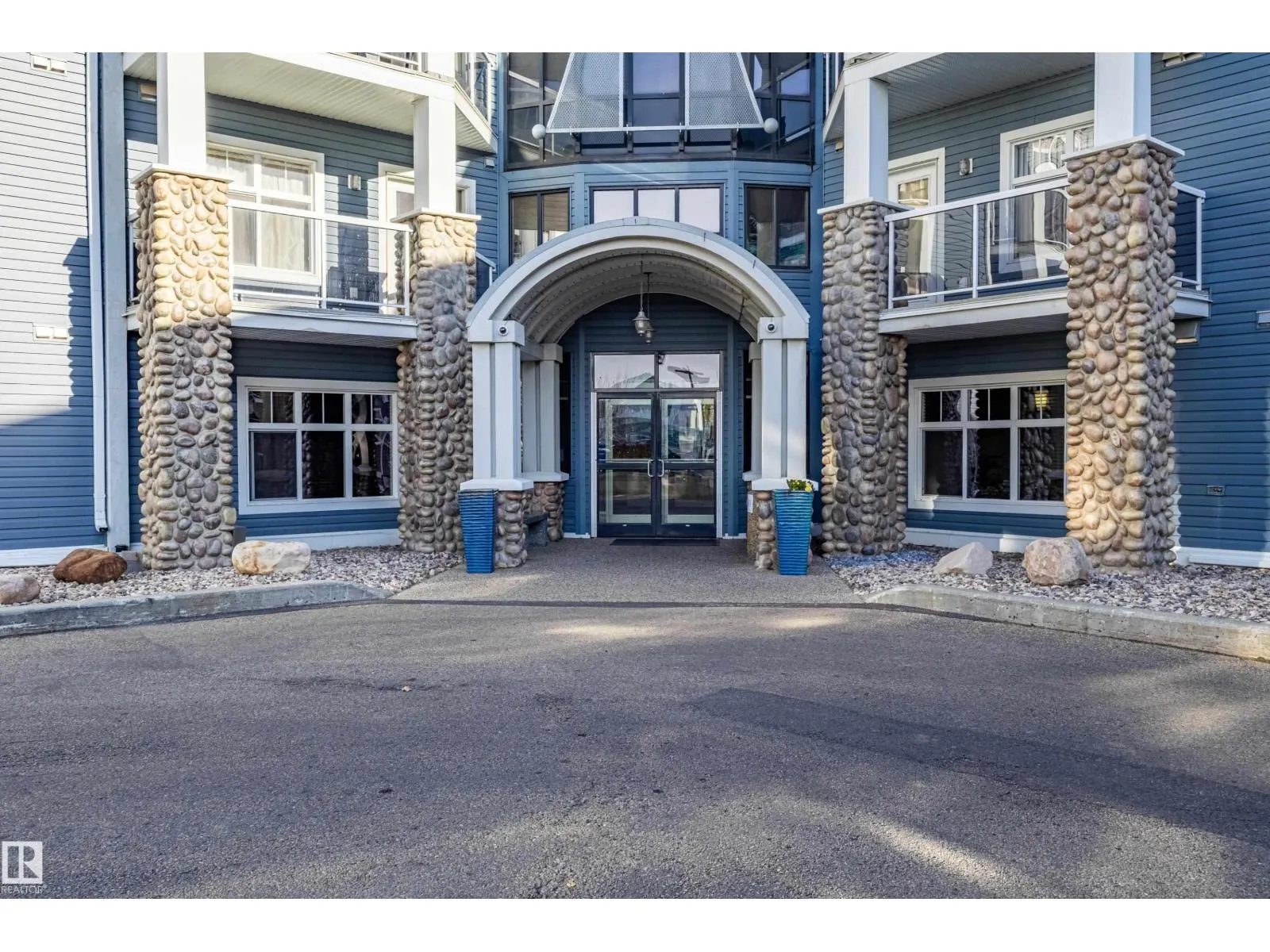 #328 16035 132 ST NW