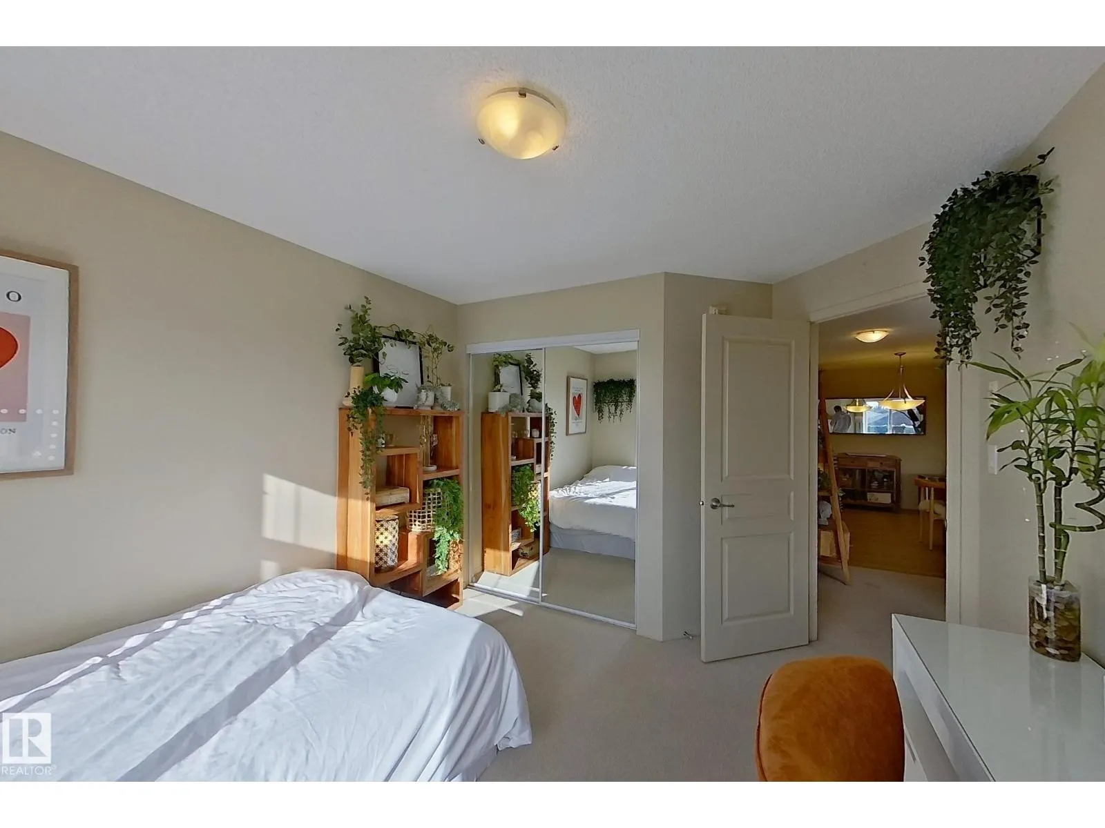 #328 16035 132 ST NW