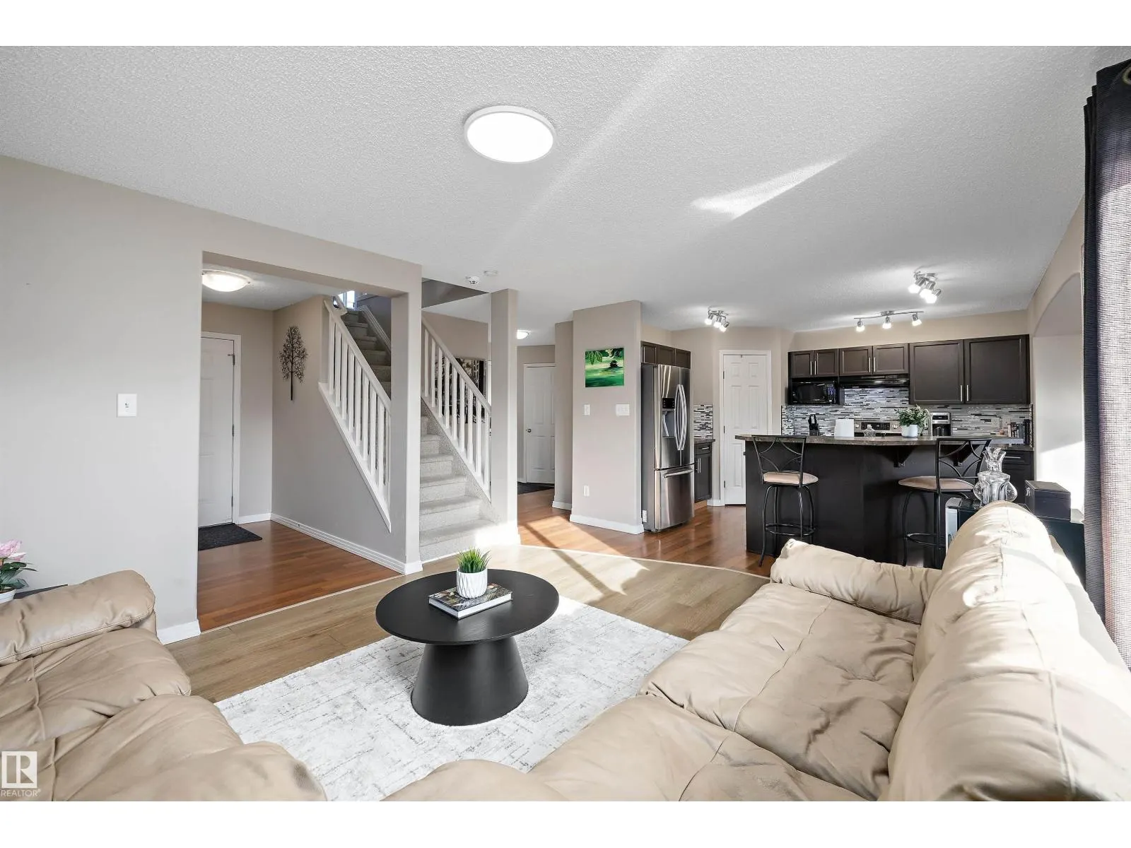4605 163A AV NW