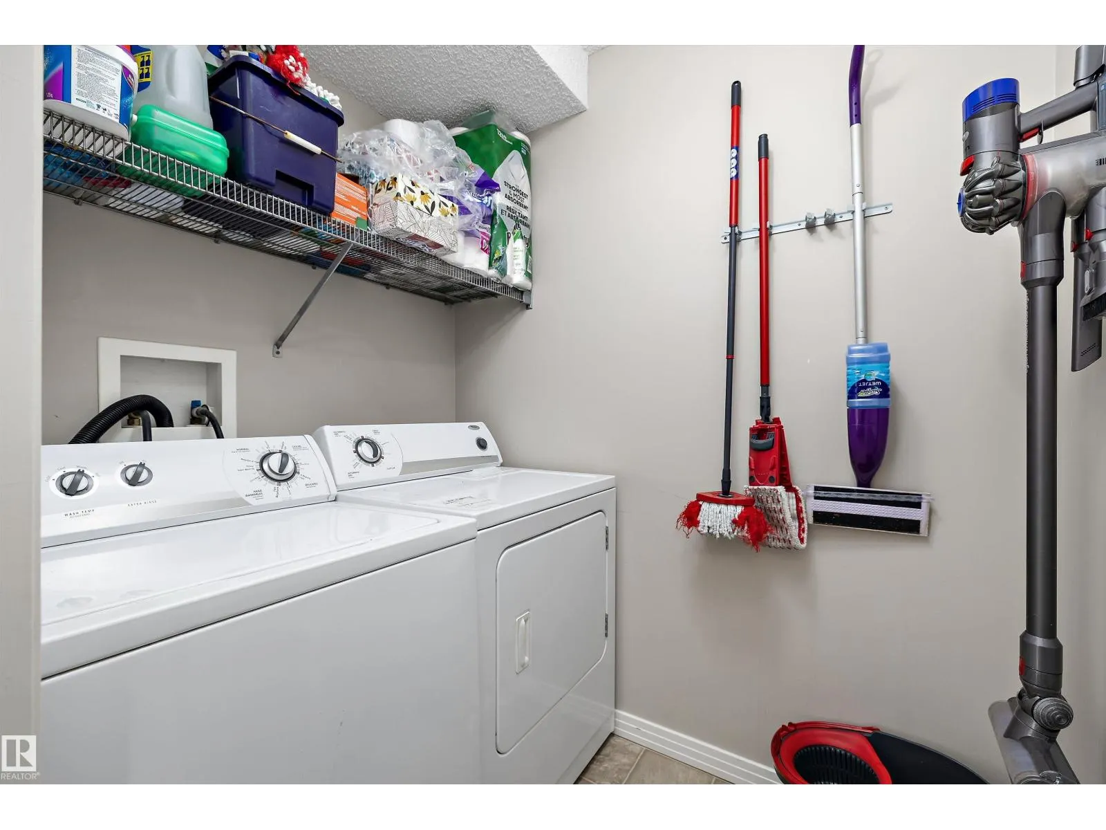 4605 163A AV NW
