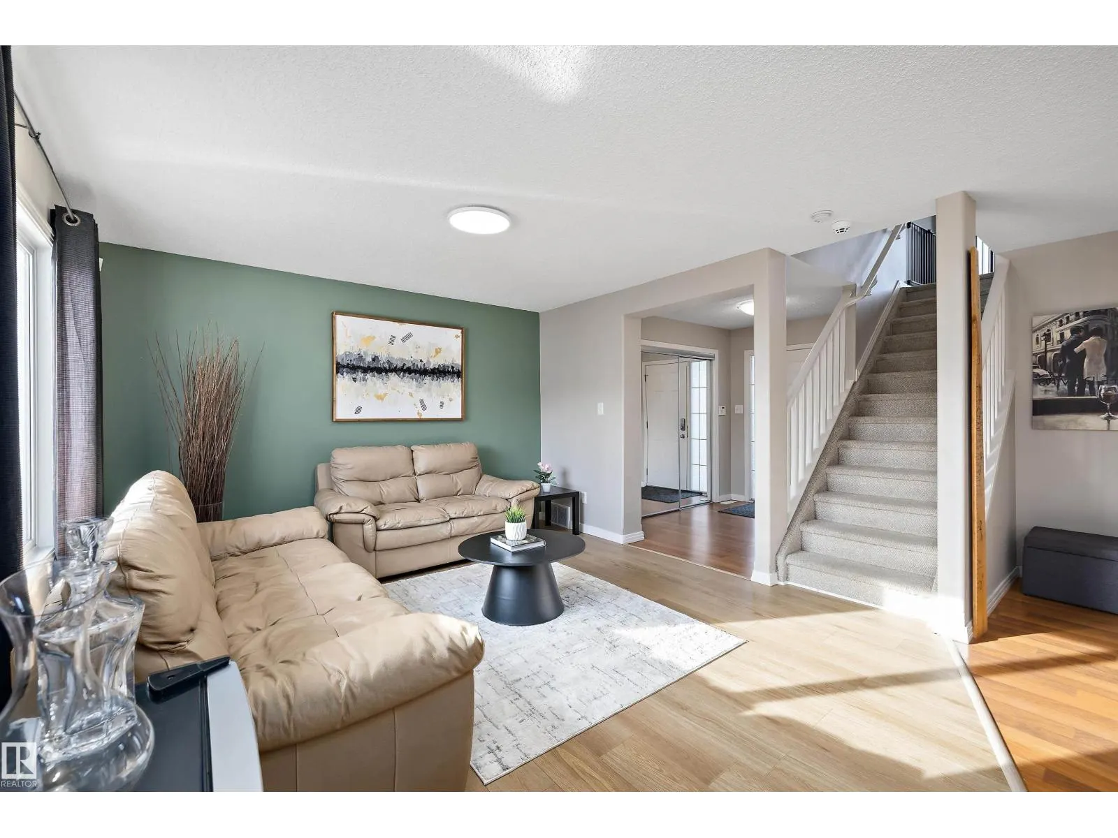 4605 163A AV NW