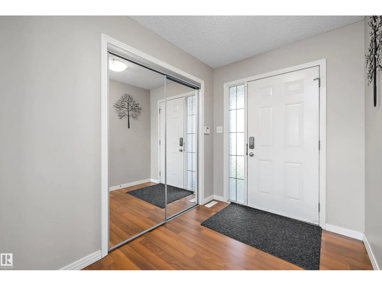 4605 163A AV NW