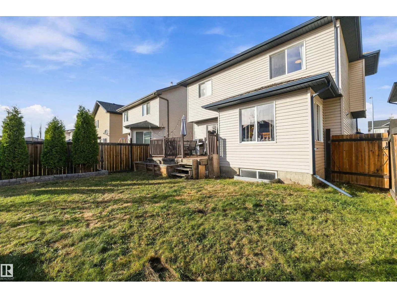 4605 163A AV NW