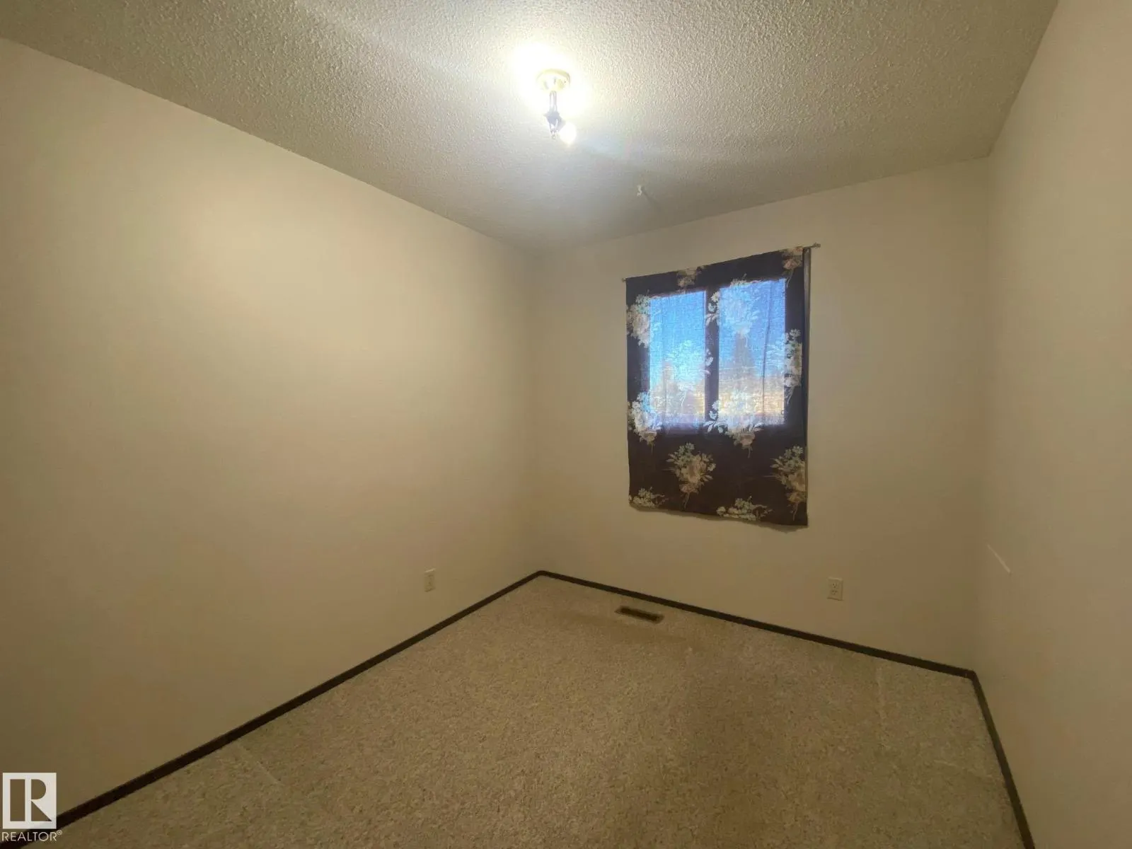4103 73 ST