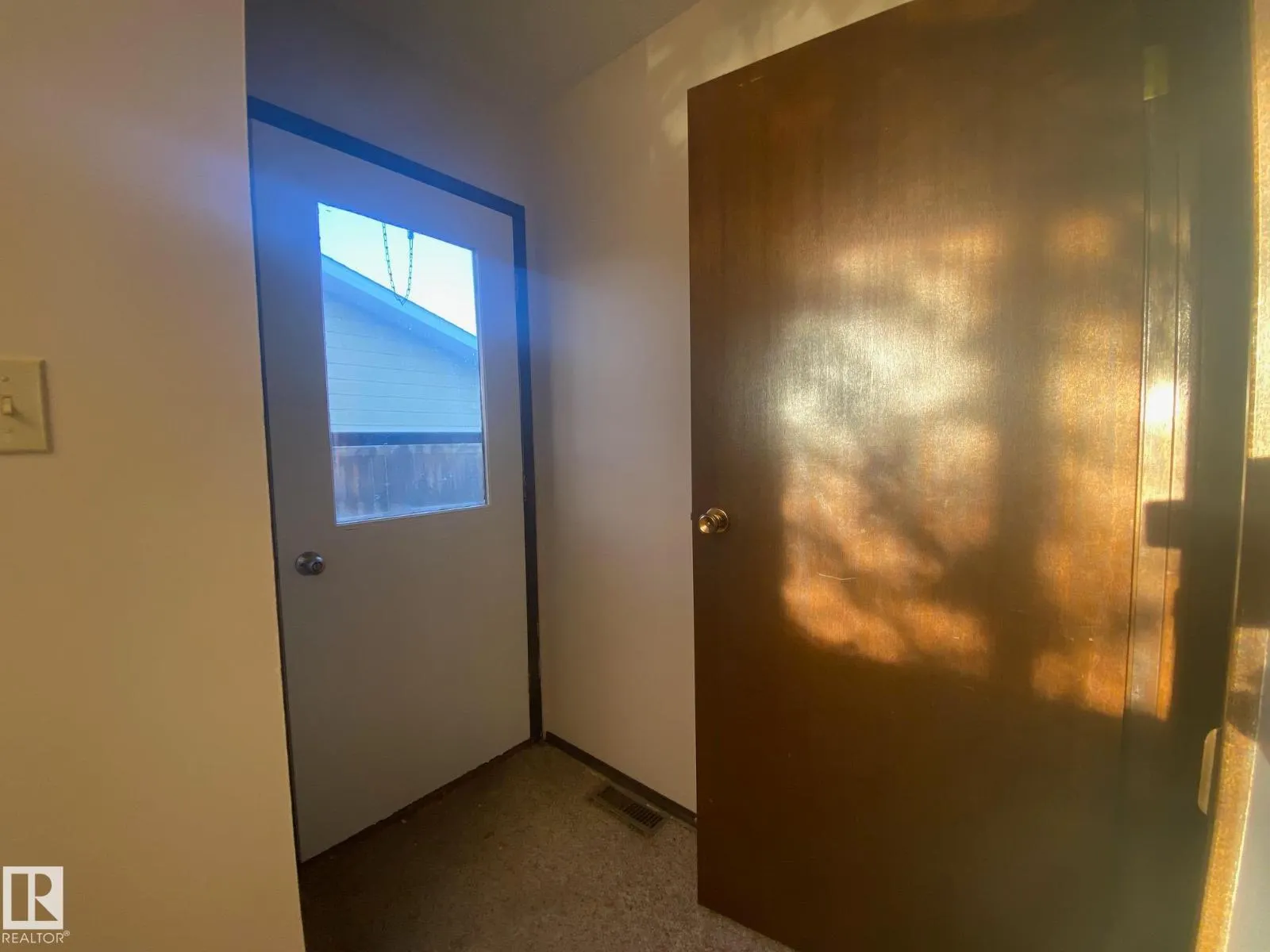 4103 73 ST