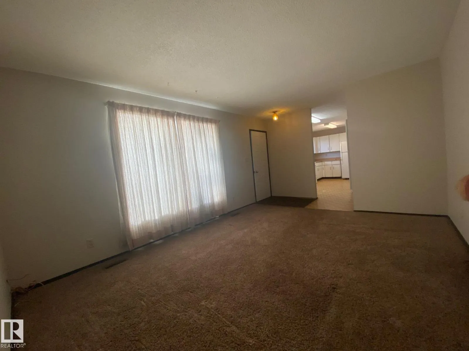 4103 73 ST