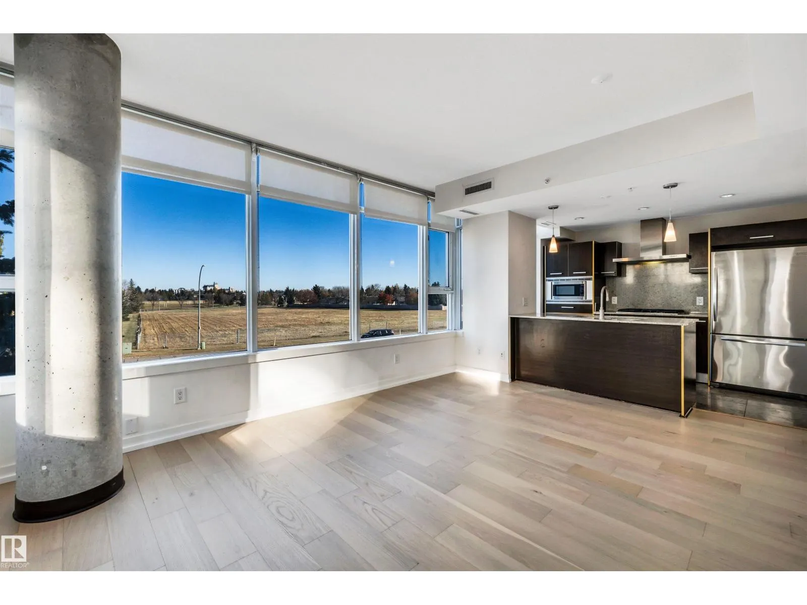 #206 2612 109 ST NW