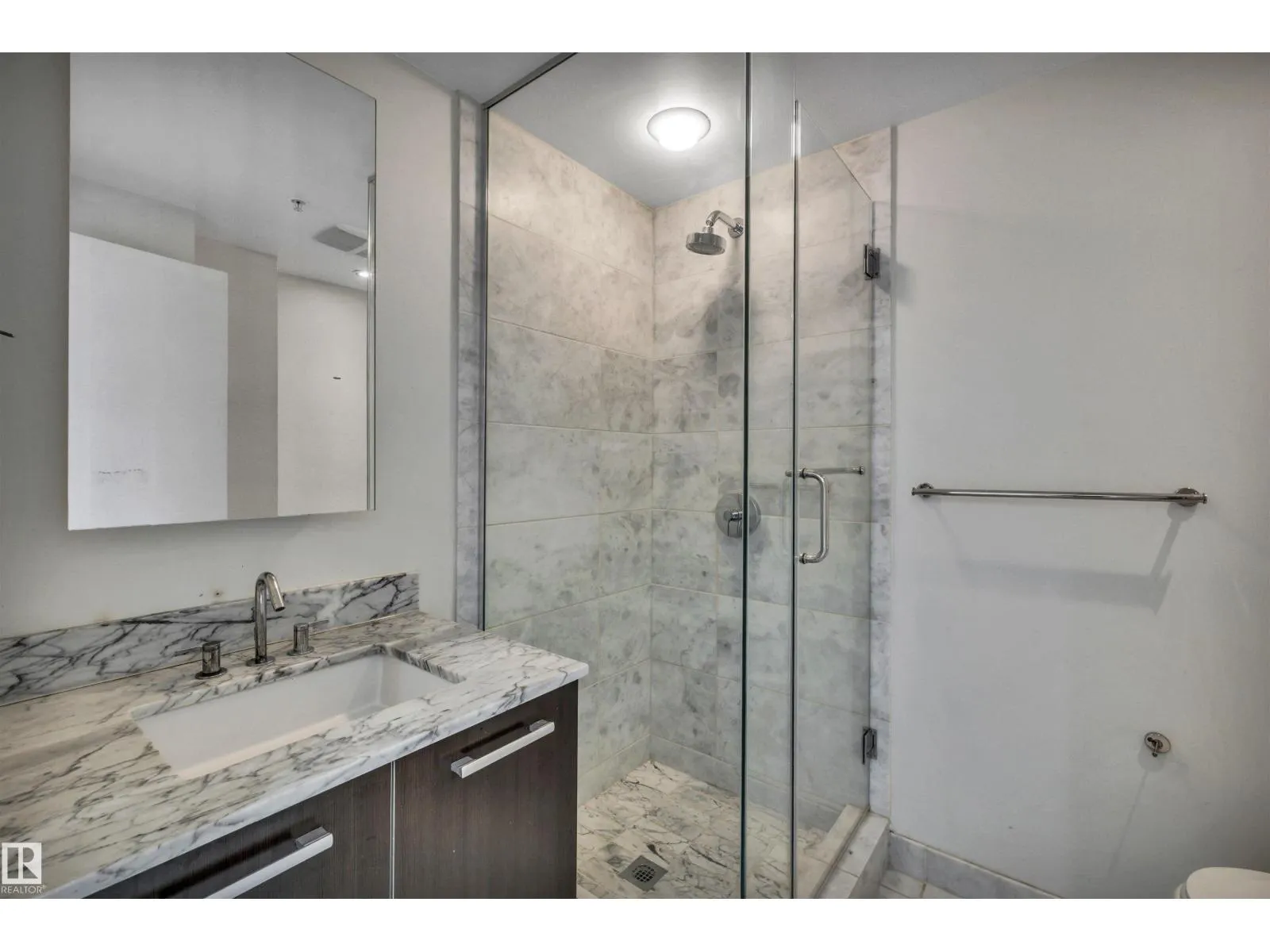 #206 2612 109 ST NW