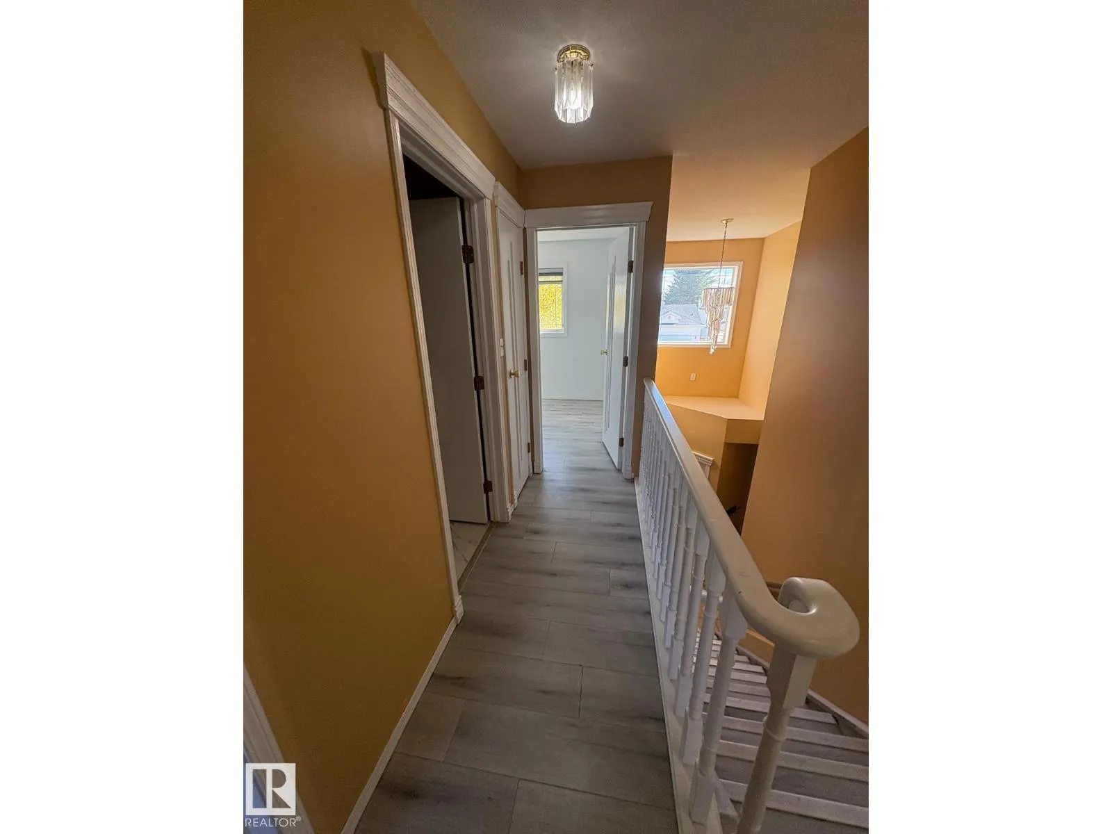 4424 28A ST NW NW