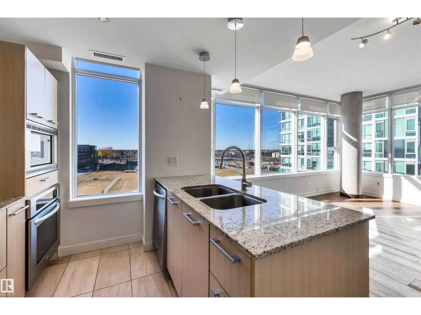 #501 2606 109 ST NW