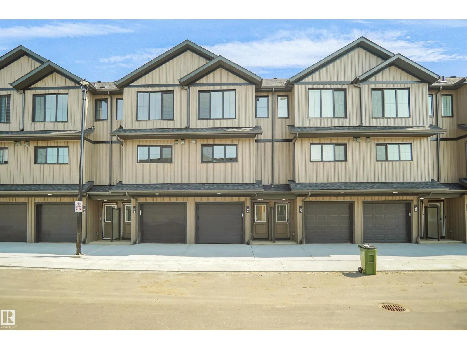 #49 1009 Cy Becker RD NW
