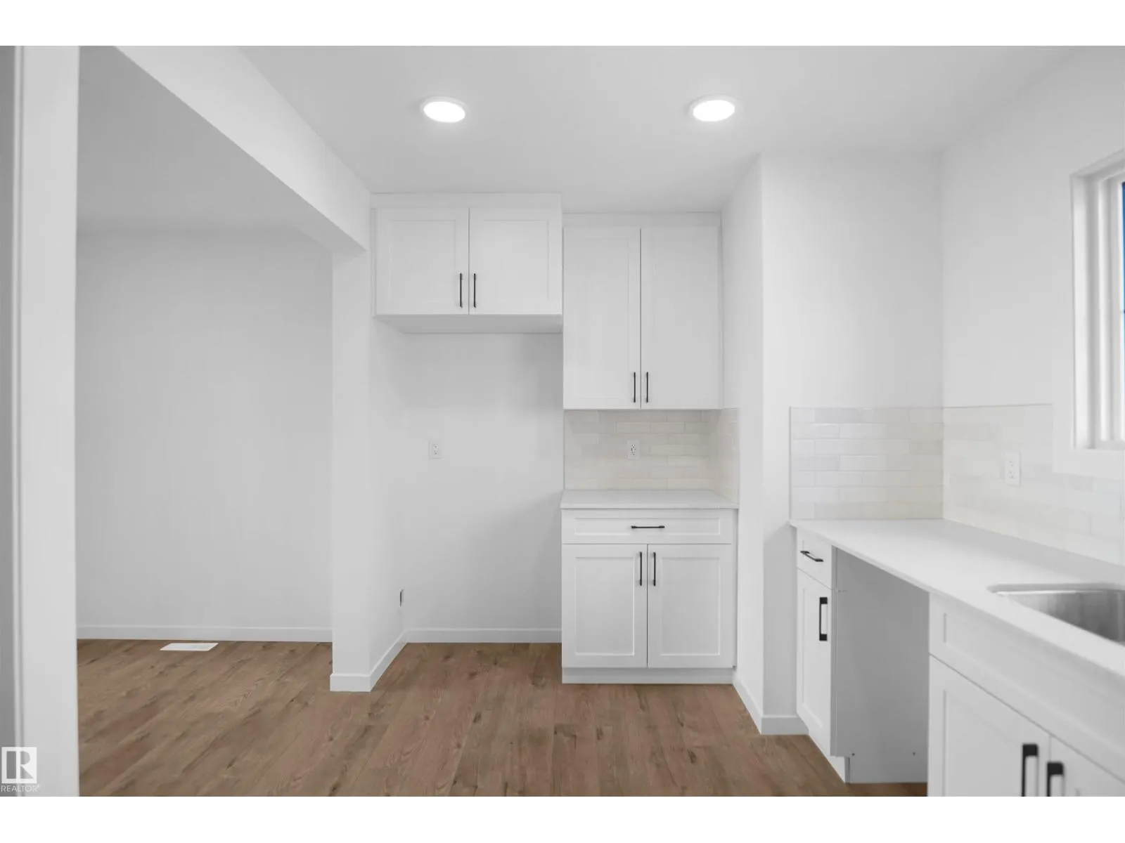 #49 1009 Cy Becker RD NW