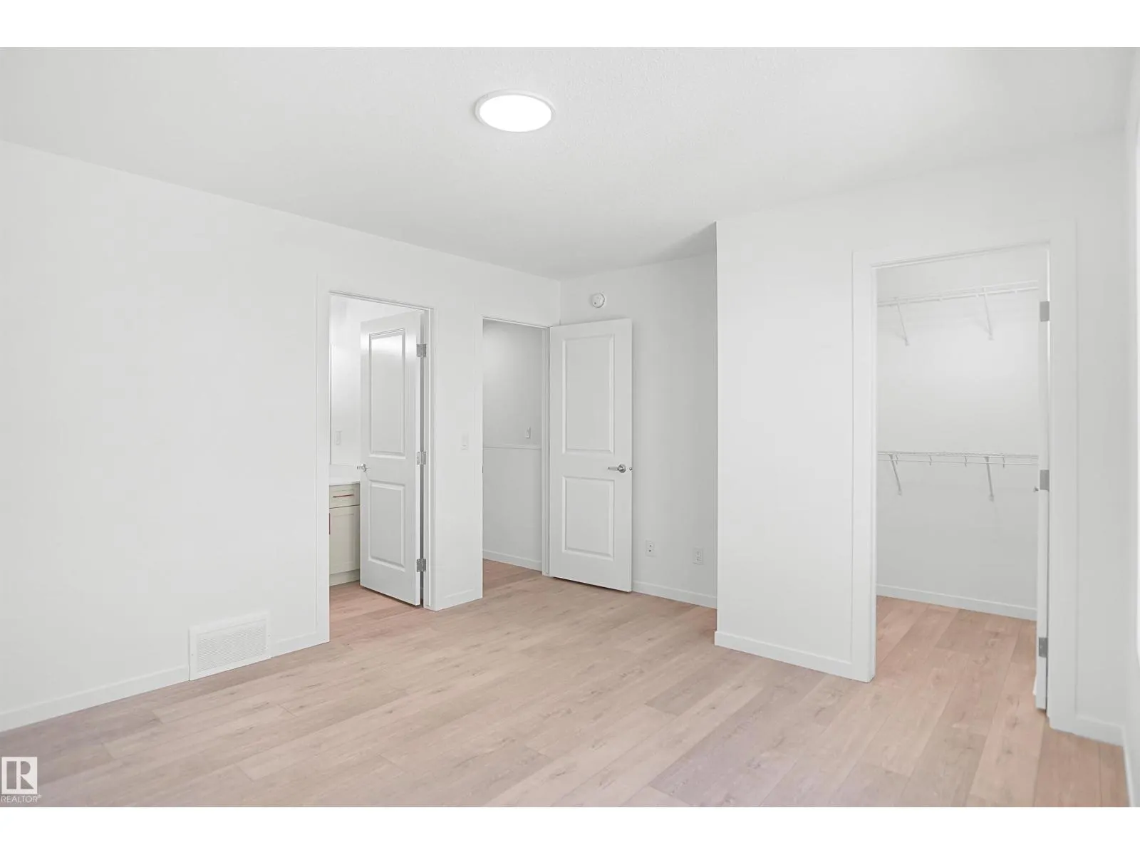 2030 Marquis WY NE
