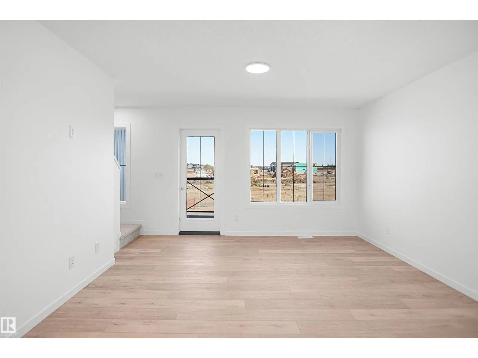 2030 Marquis WY NE