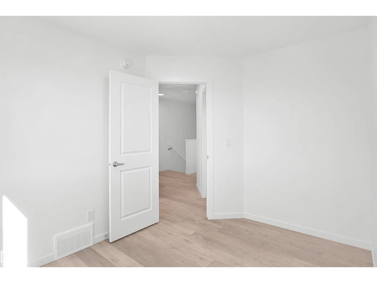 2030 Marquis WY NE