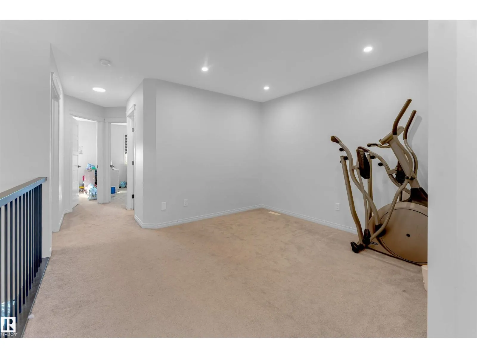 1263 Watt DR SW