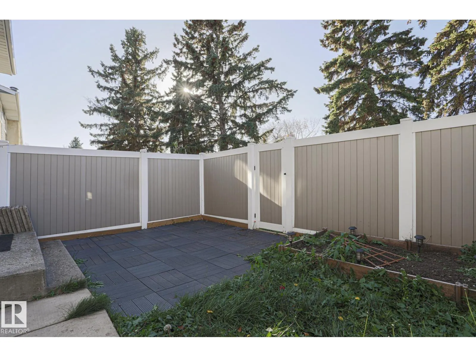 3237 132A AV NW