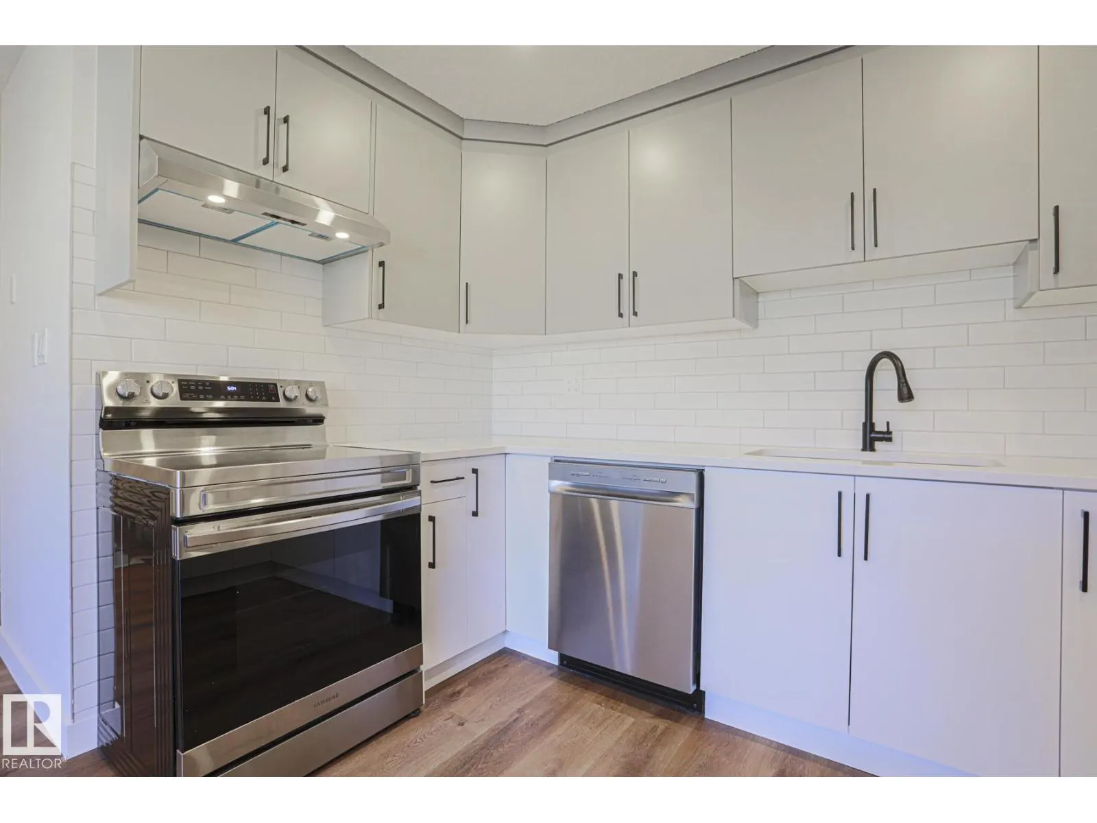 3237 132A AV NW