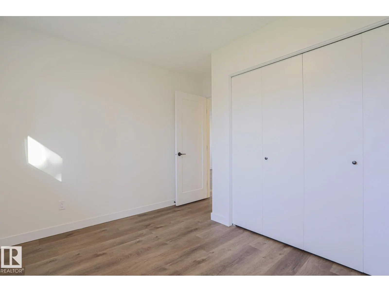 3237 132A AV NW