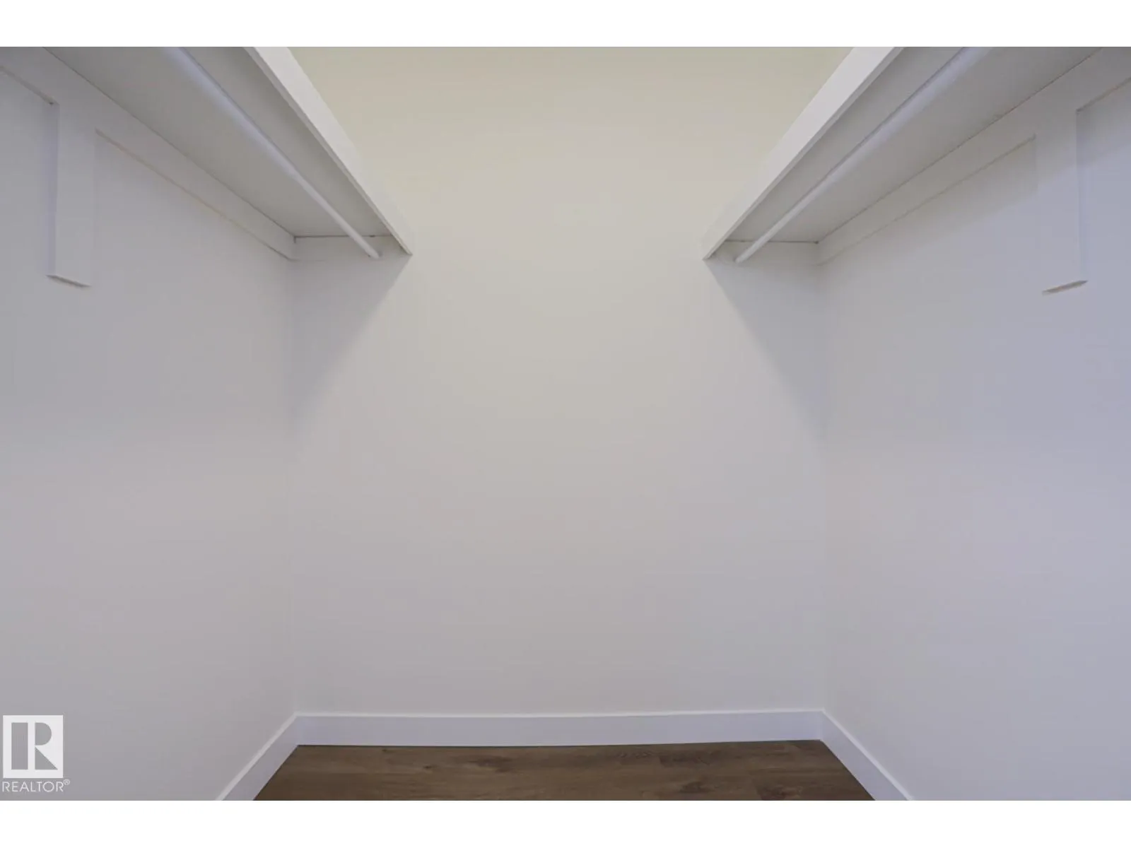 3237 132A AV NW