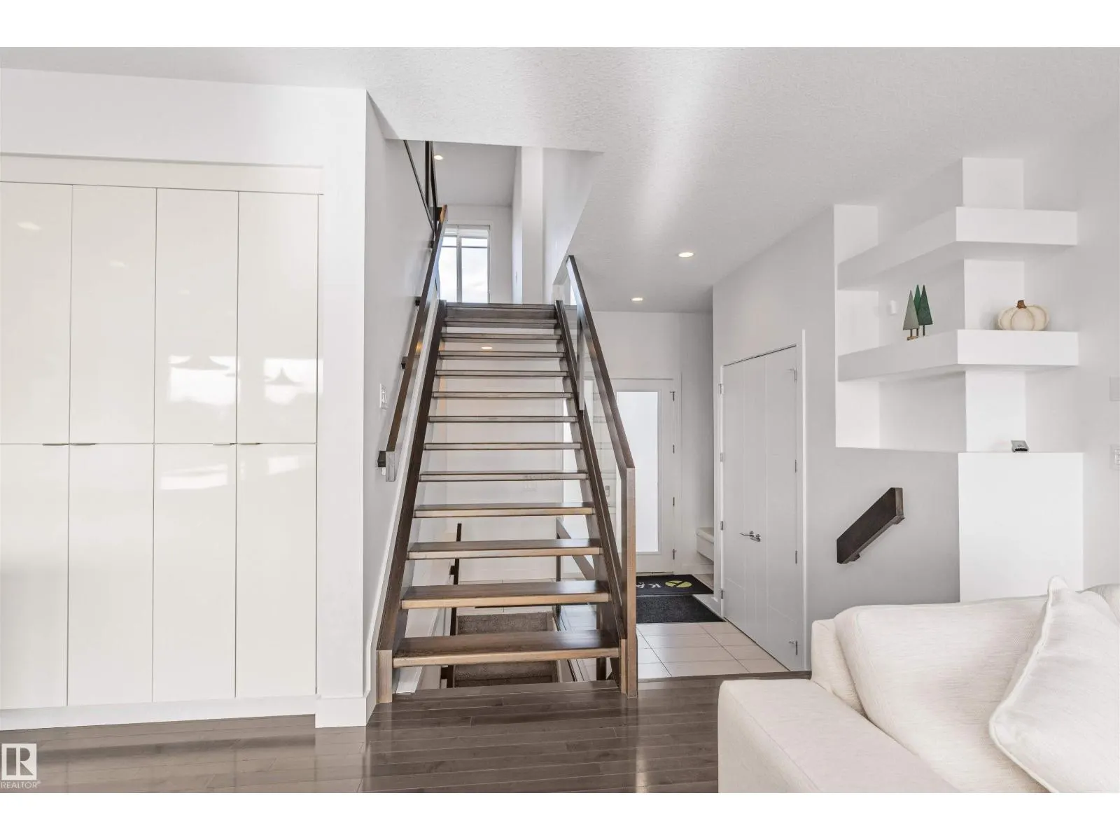 3151 ALLAN LD SW