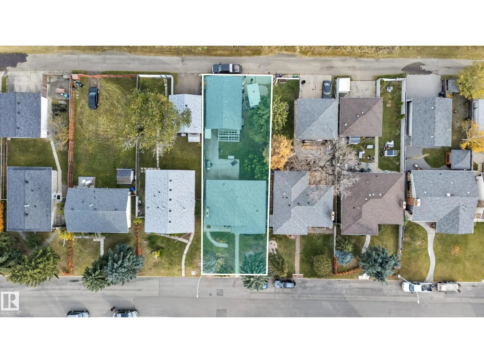 7216 44 AV NW NW
