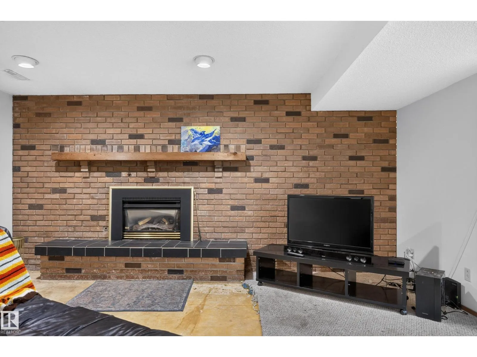 7216 44 AV NW NW