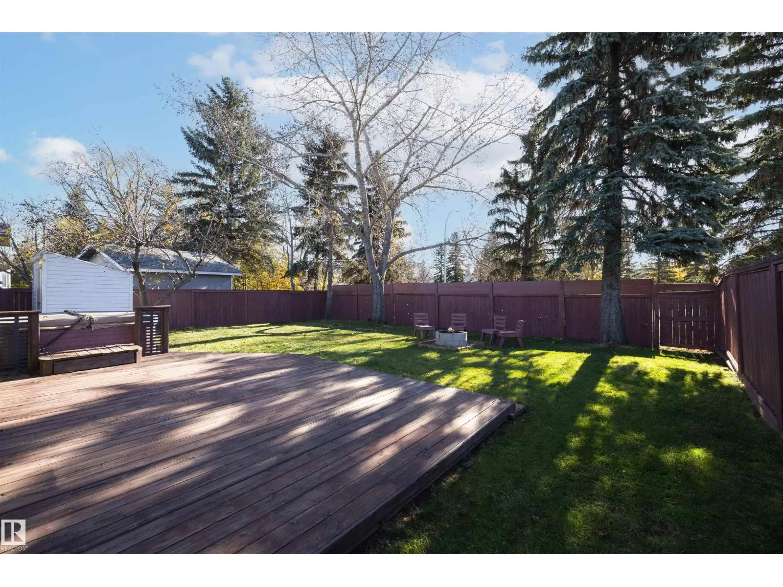 10563 35 AVE NW
