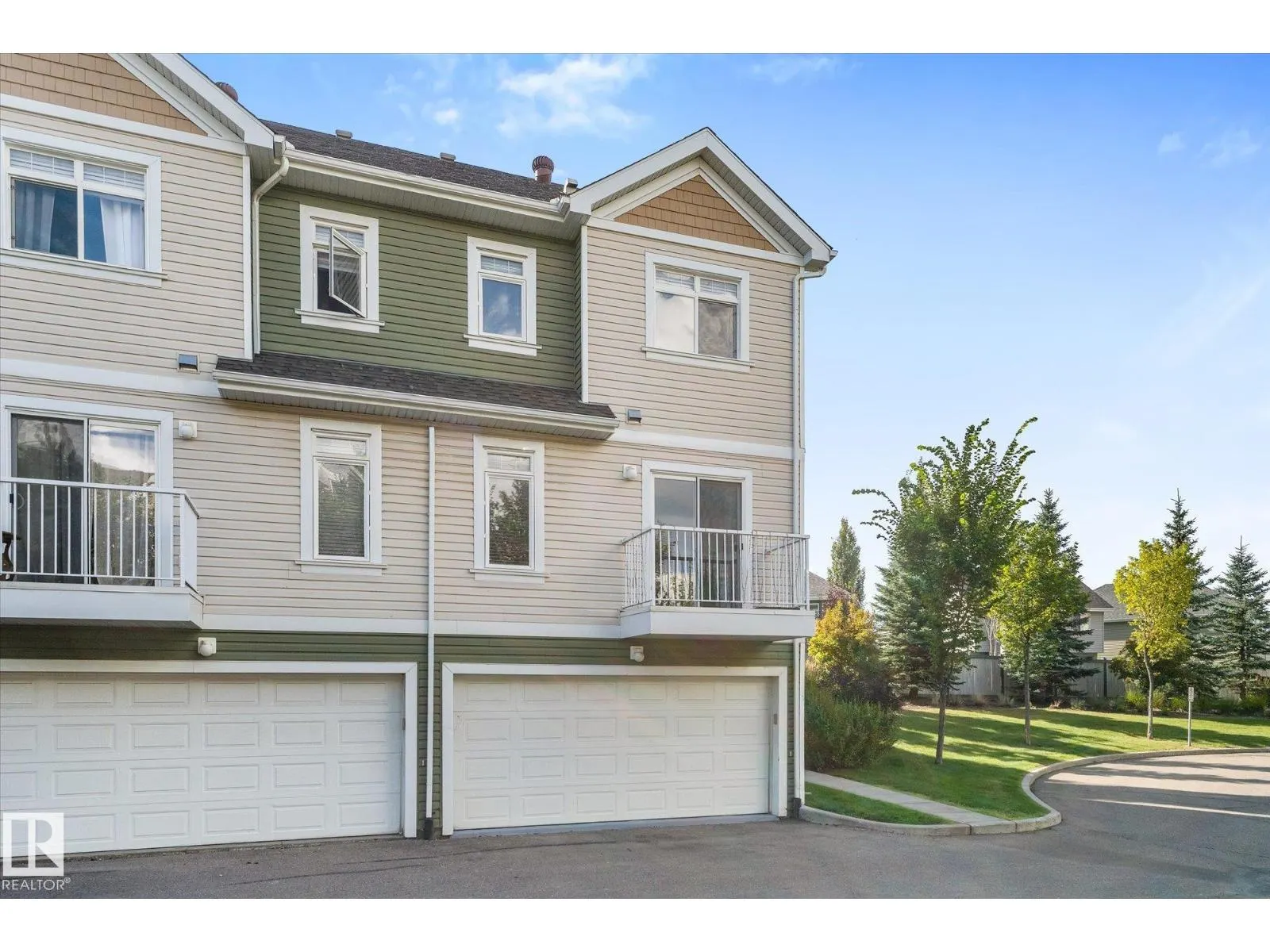 #109 1804 70 ST SW
