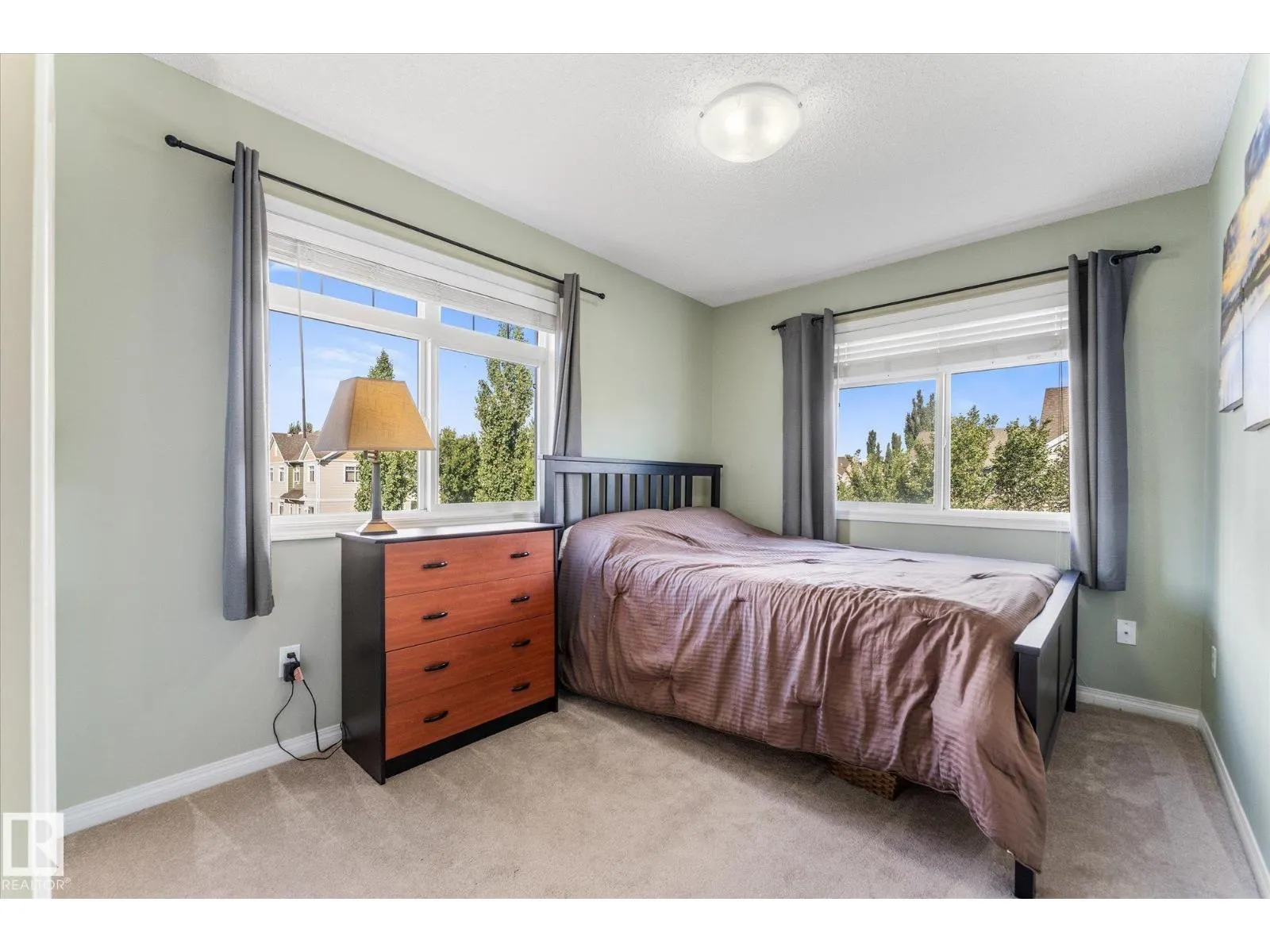#109 1804 70 ST SW