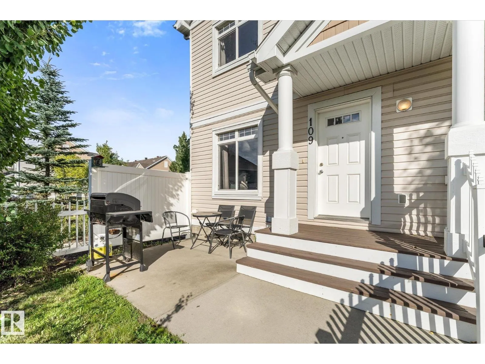 #109 1804 70 ST SW
