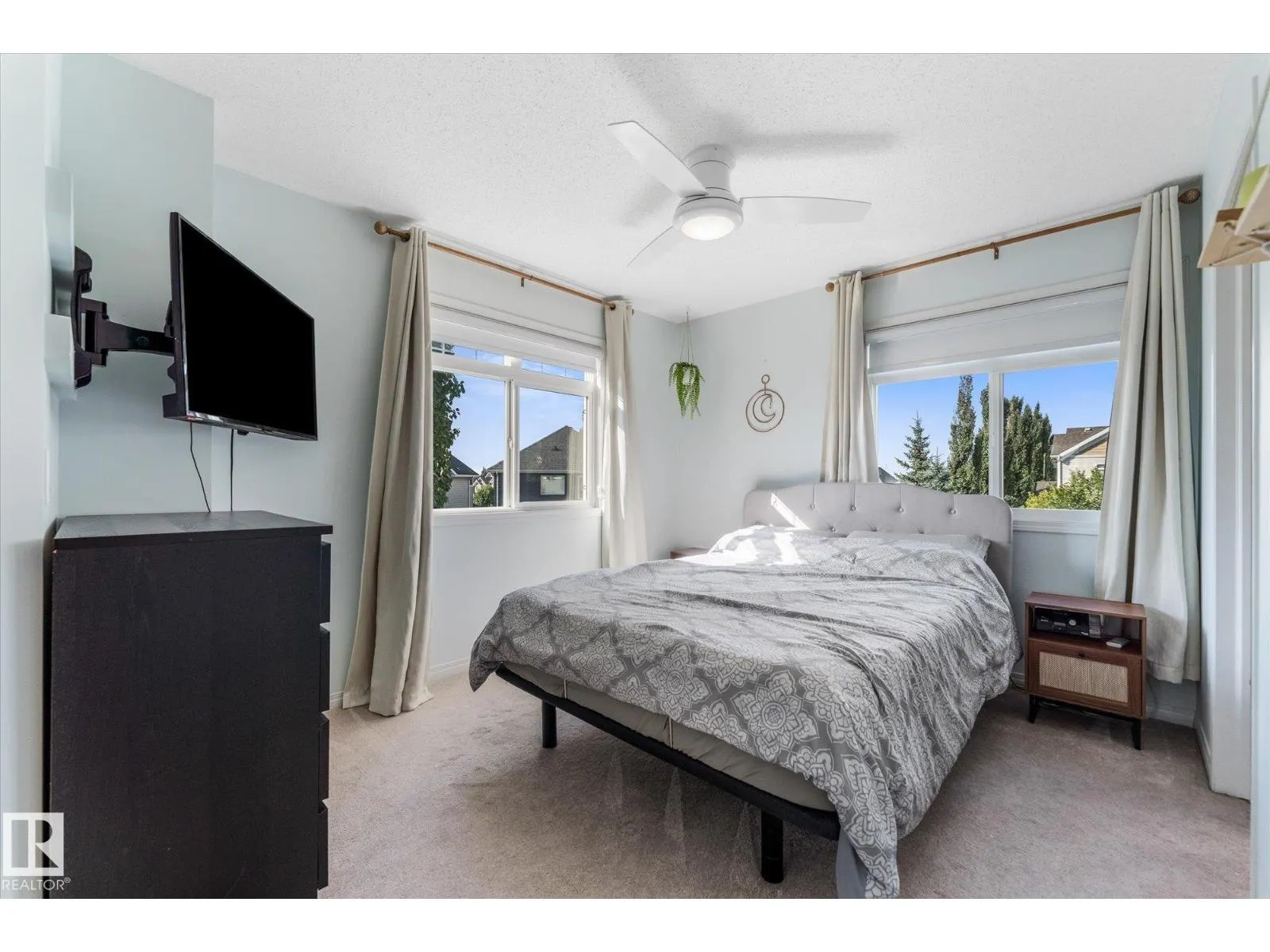 #109 1804 70 ST SW