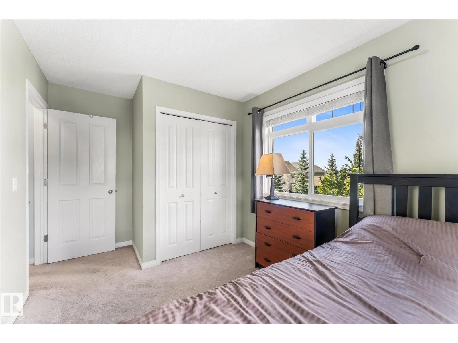 #109 1804 70 ST SW