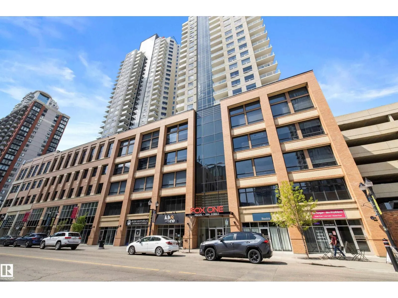 #1804 10226 104 ST NW