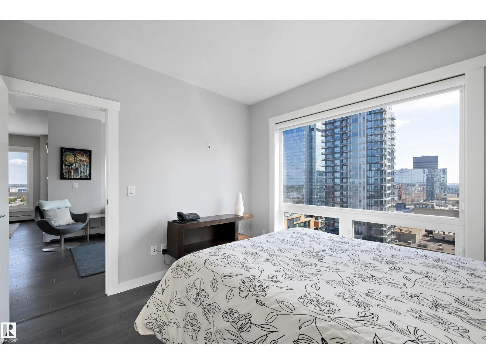 #1804 10226 104 ST NW