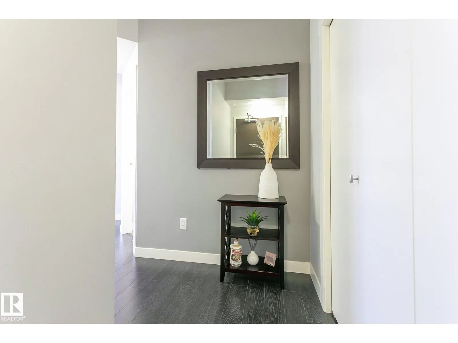 #1804 10226 104 ST NW